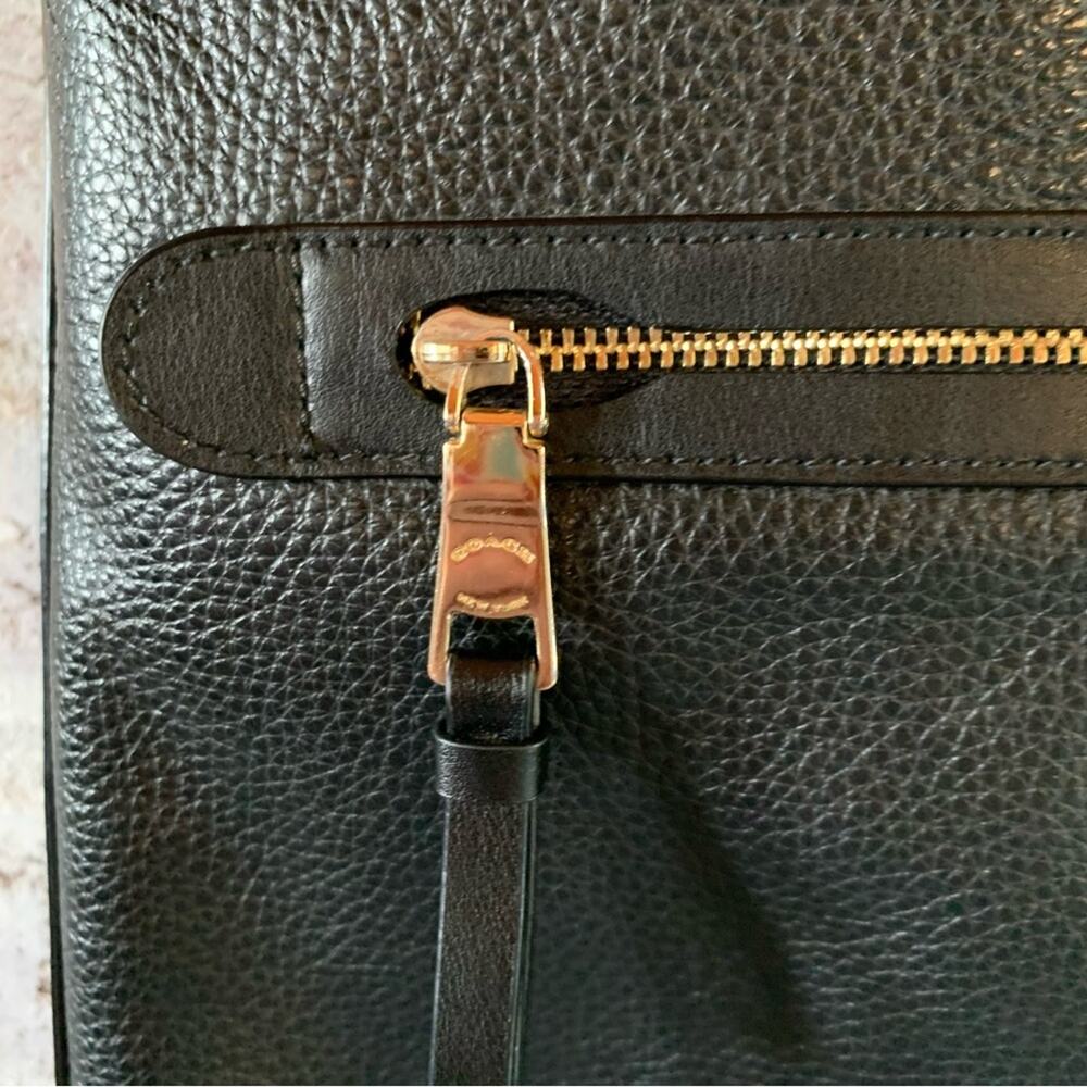 EUC Coach Pebble Leather Mae Crossbody Black with Gold Hardware - Picture 7 of 14
